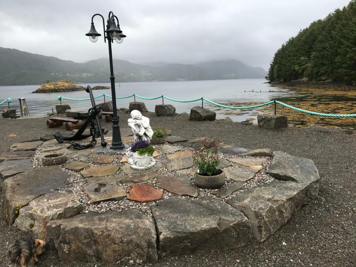 Ola Bua Near The Atlantic Road Lyngstad Exterior foto